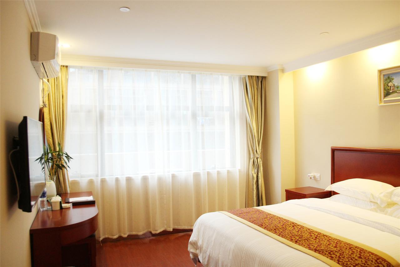Greentree Inn Beihang Commercial Street Express Hotel เสิ่นหยาง ภายนอก รูปภาพ