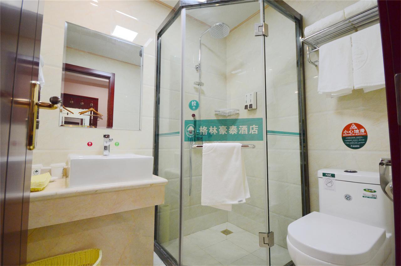 Greentree Inn Beihang Commercial Street Express Hotel เสิ่นหยาง ภายนอก รูปภาพ